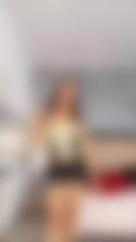 ven jugamos 🤤🫣🫣😘 by ultr7val