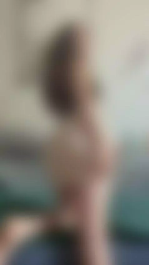 pretty face with a dirty secret by miamyrr