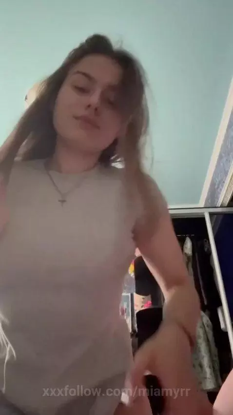 Hold me close and do me rough right now by miamyrr