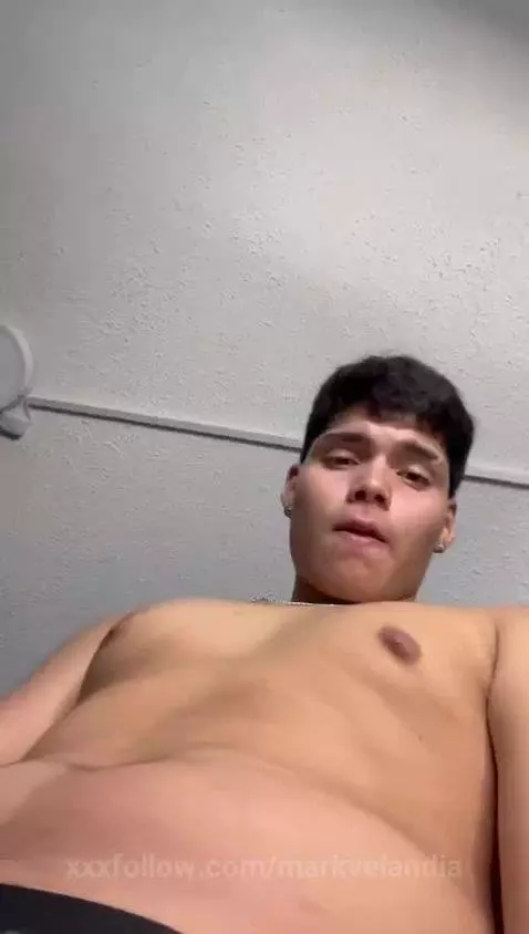 muscle body wanna u press by markvelandia