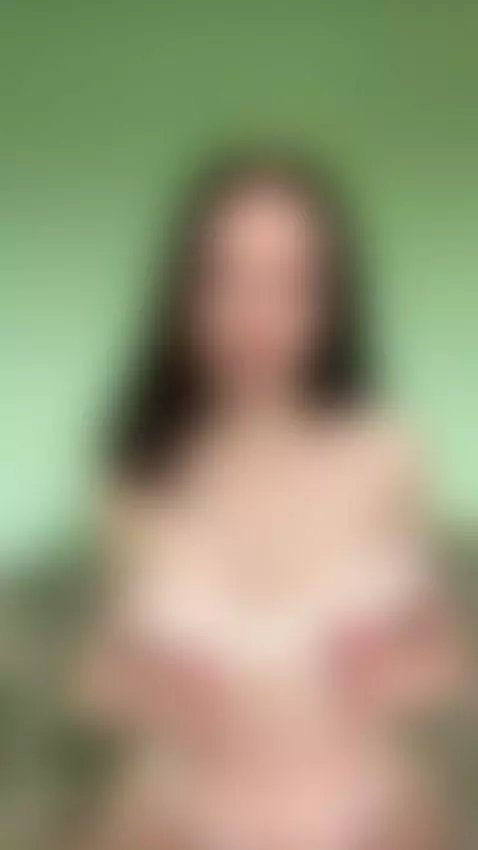 I want someone to taste my body tonight by yourkristina