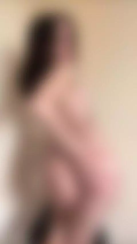 Let me keep you warm tonight 🍌 by yourkristina