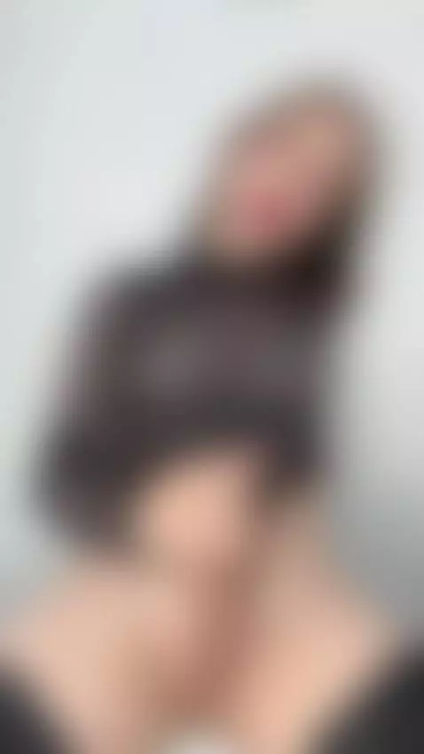 💅 She turns pain into power by cherylboom