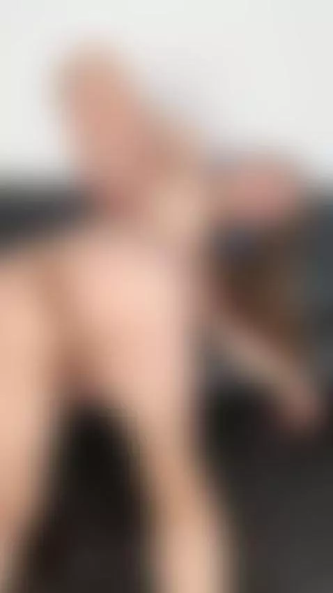 😘 One look & your screen melts by cherylboom