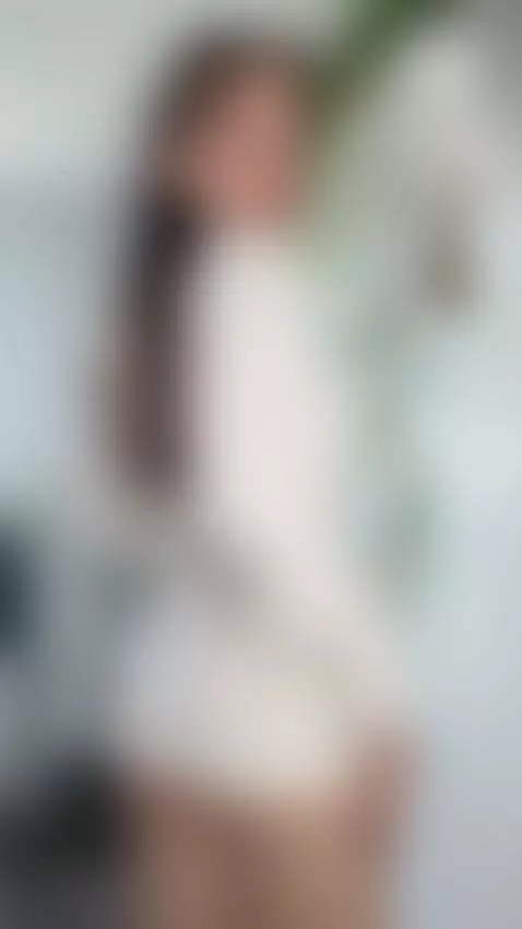 💥 Velvet voice, killer stare by cherylboom