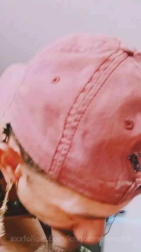 Kratos suck big dick by kratosmoreno25