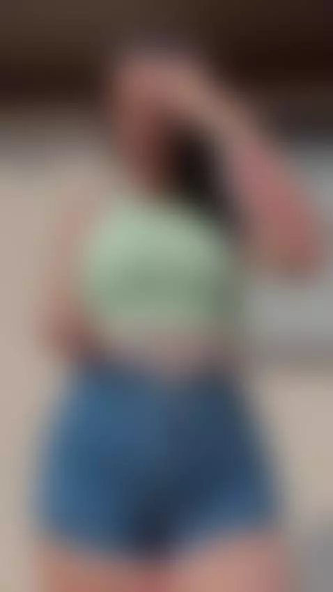 BEAUTY . even hotter naked by xojenniferariaa