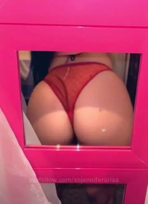 twerk sumn on it 👅💦 by xojenniferariaa