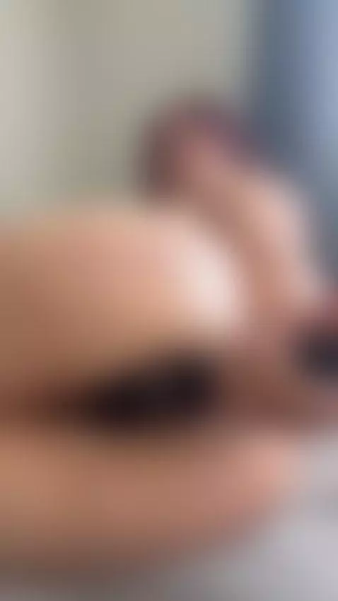 Domi on my Ass!!! Full video on my pages!!! link in my Bio 🍑... by victoriajk