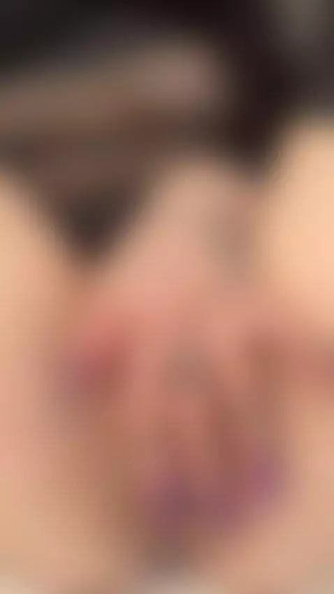 You’ll never forget the feeling of my body in your hands 💋 by daissyy