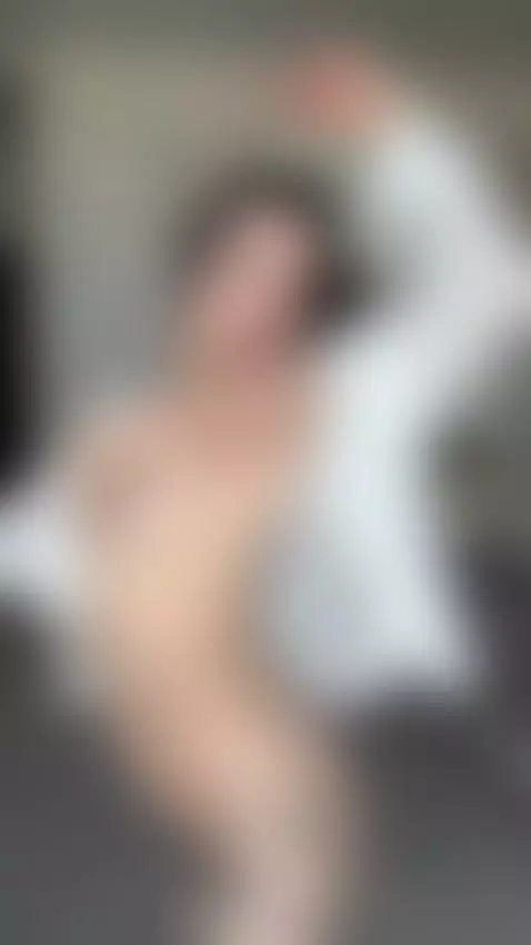 Time to showcase my irresistible charm by daissyy