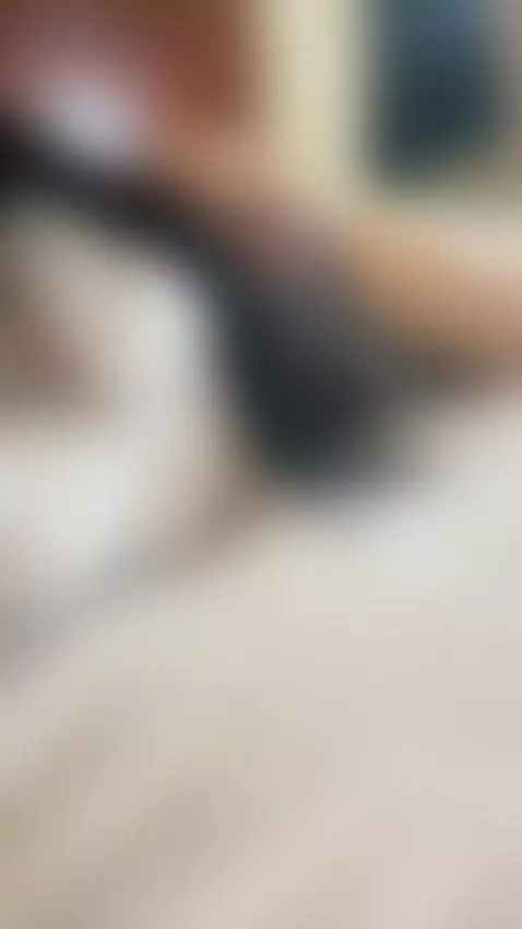 Waiting for you dear😘 by daissyy