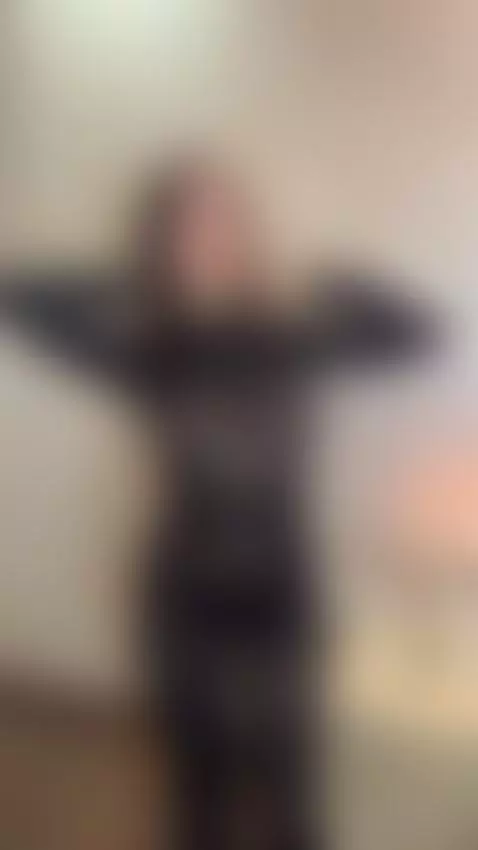 your favorite goth girl by daissyy