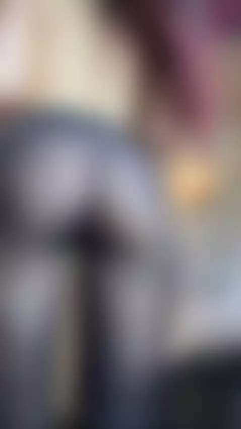 My pantyhose make everything look sexier🍑 by daissyy