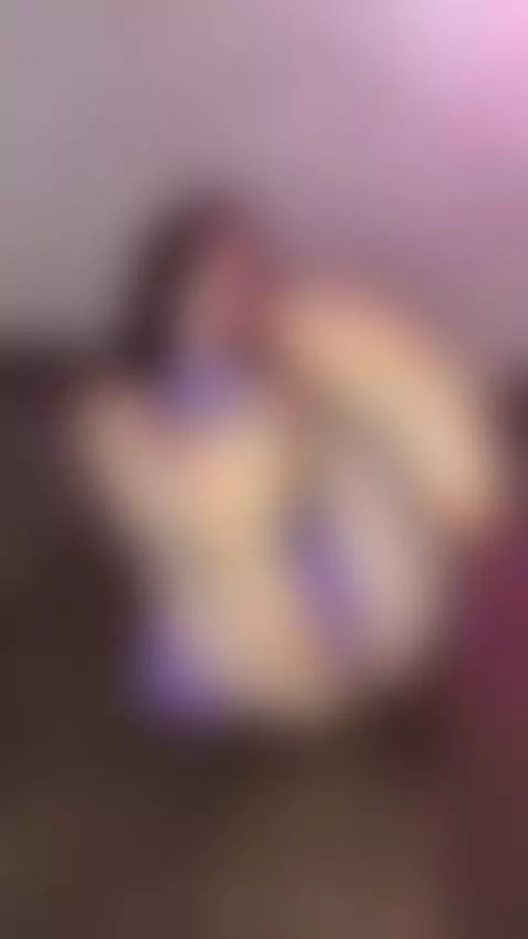 Sweet feet, tight pussy or soft tits? by daissyy