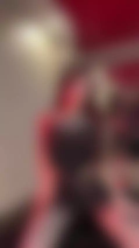 What are you going to do to me on this bed?😈 by daissyy