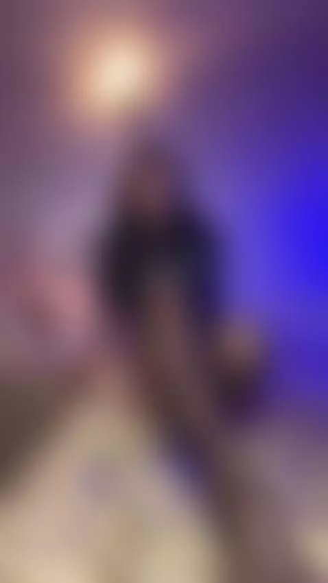 I would tease you like that while you're working by daissyy