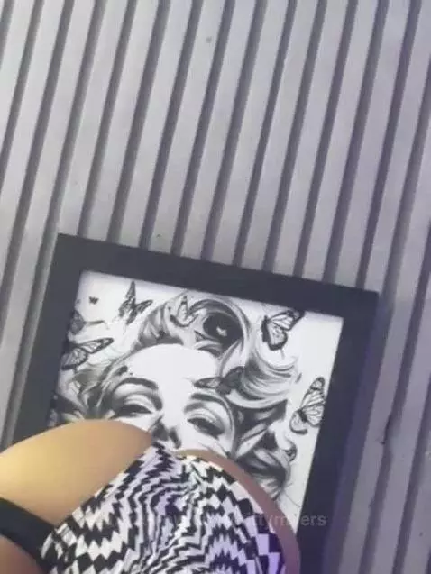 Spank me pleasee!!! 🍑🍑 by kittymyers