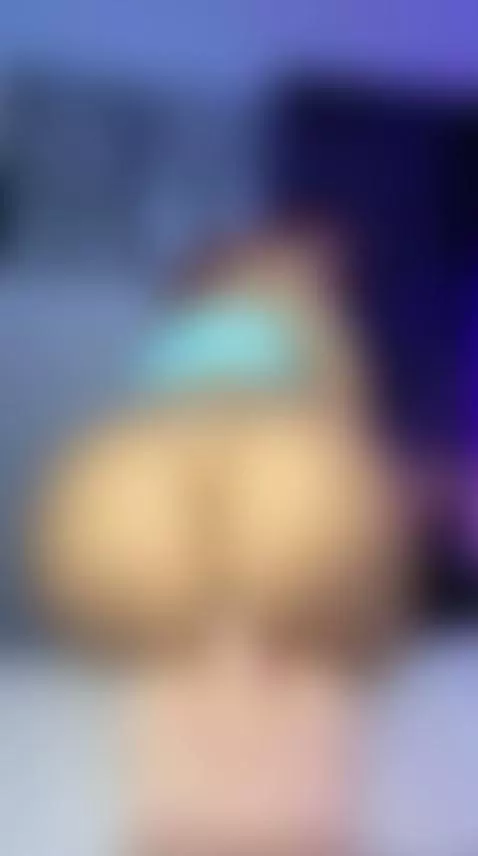 bouncing bouncing 🤤🤤🤤 by bellatrixsoul