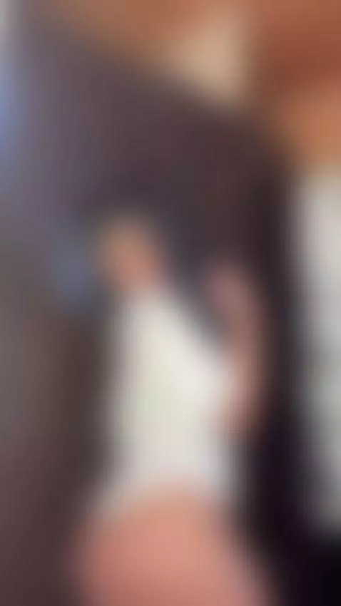 ¿Quieres más de lo que te dejo ver aquí?
Esto es solo un ade... by valentinapatry2