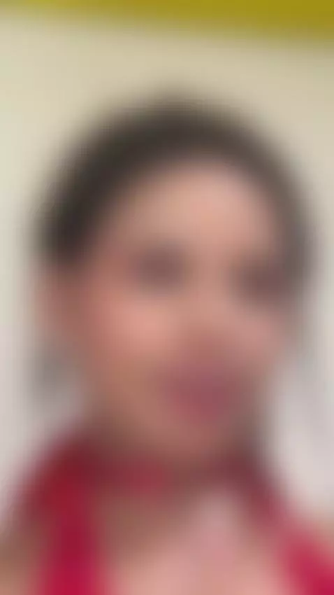 no muestro mucho pero me puedes ver en only https://onlyfans... by valentinapatry2