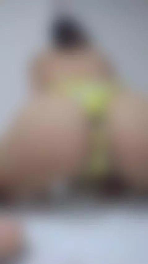 Shake my ass in your face hehe by kiragacash