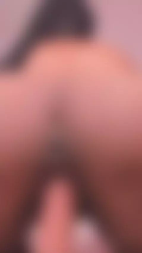 How rich my ass is seen from there🥵🍑 by auracute12