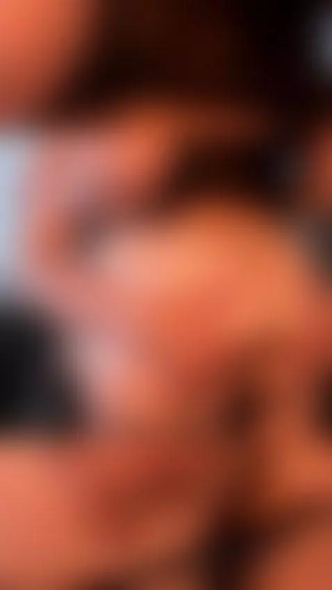 THIS BIG BUTT NEEDS LET THEM SPANK HIM 🍑 by saraxcampur