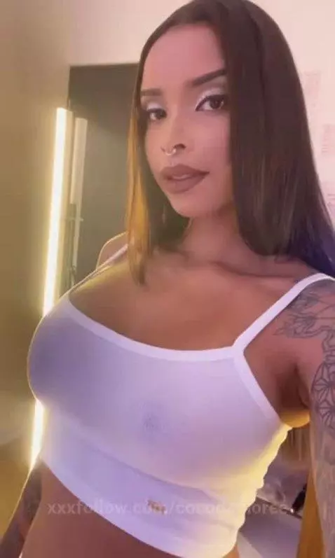 Twerk with colored lights 🍑😈 by cocodamoree