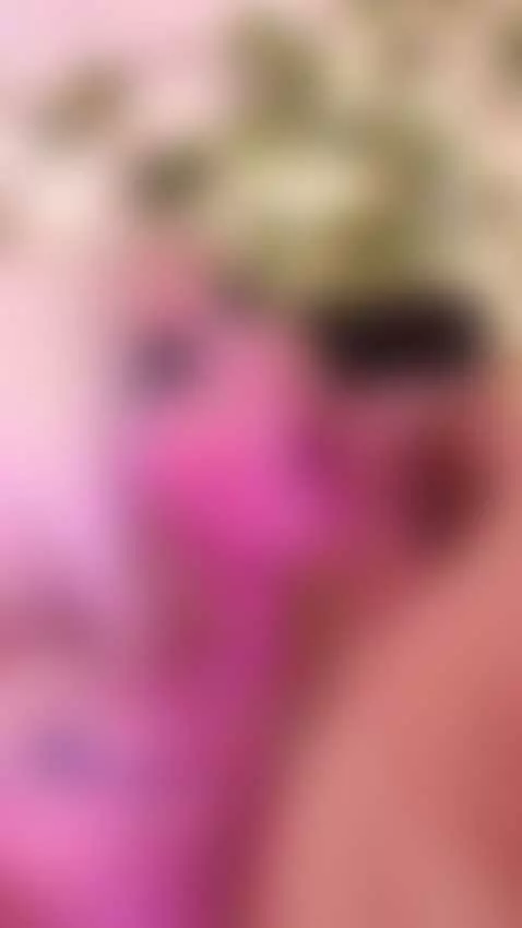 HASTA LA GARGANTA CON ME GUSTA by petrovakathx