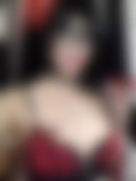 SLUT TATTOO GIRL FUCK THE PUSSY WITH A TOY by petrovakathx