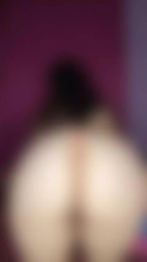 You want lick my bigpussy lips by ali-pinnk