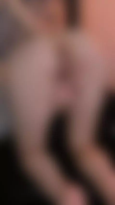 Do you like this pose? 🌸 by anya-belth