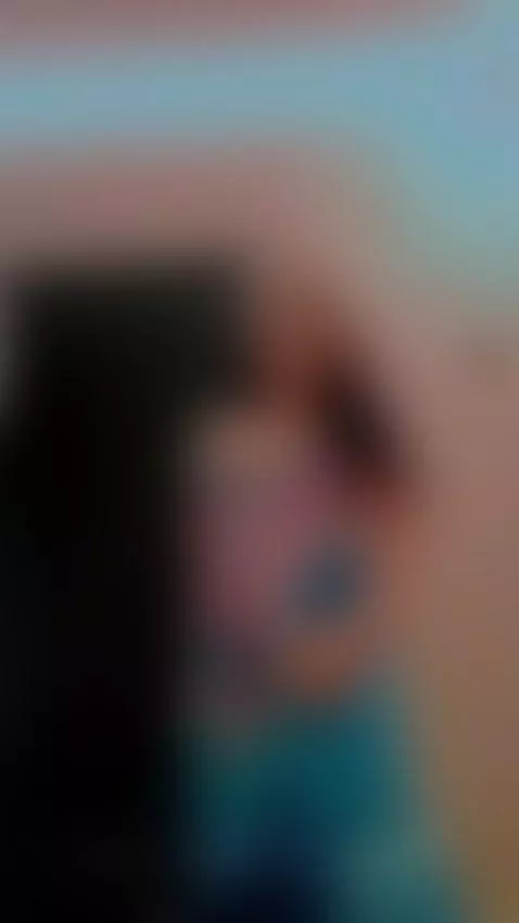 im online king.. come to me by karlaliones99