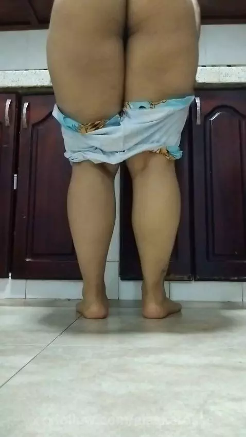 "A homemade striptease in my kitchen with a delicious ending... by alaskarosse