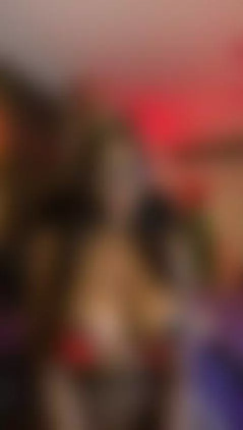 realgirls, gonewild, tittydrop by parissalvatore