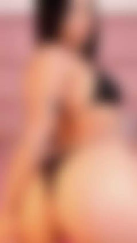 I want my ass to turn red 🍑🥵 by janah-myers