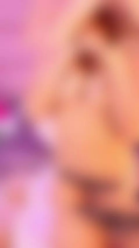 Do you like what you see? You make me too hot 🔥😈 by janah-myers