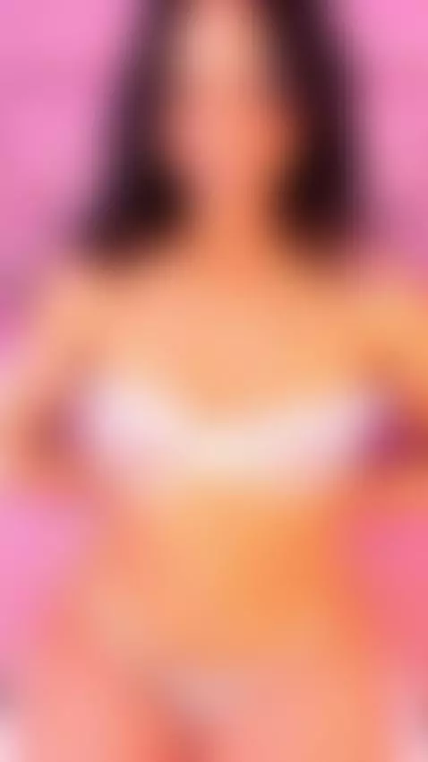 👅Does your cock get hard if I dance like that? I want you to... by janah-myers