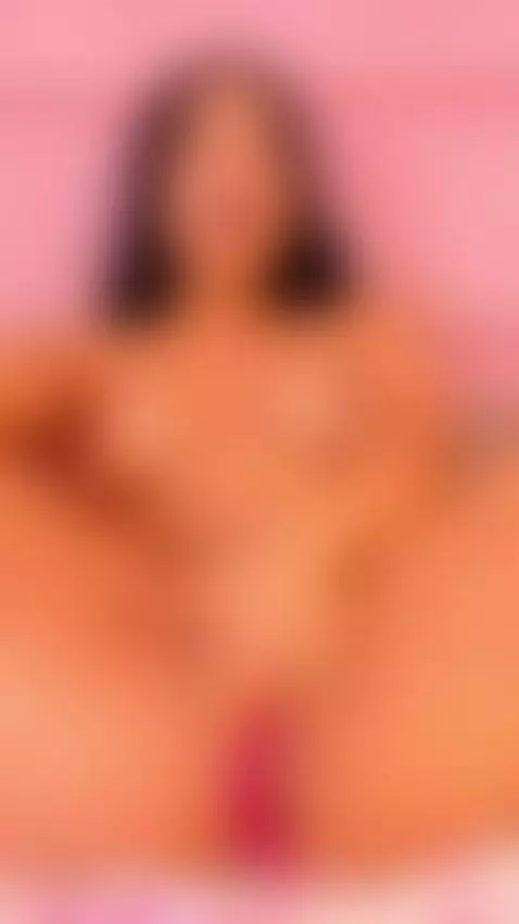 JUST FINGERING AND A LITTLE BIT OF CUM 🍆🍆 by janah-myers