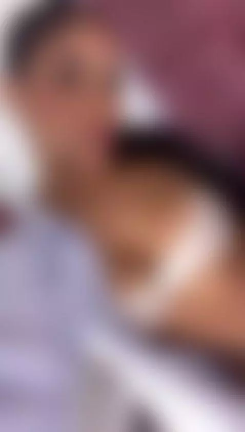 The sexiest girl on this page by allison-brand