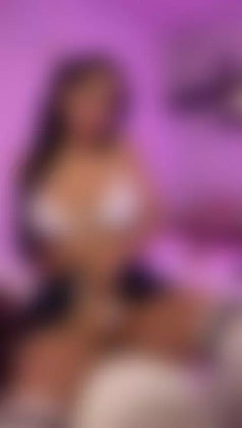 im so horny come ob and fuck me 🔥😈😈😈 by tamarajay69