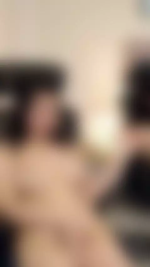 Amaneci caliente hoy 😏 by ivanastaysi