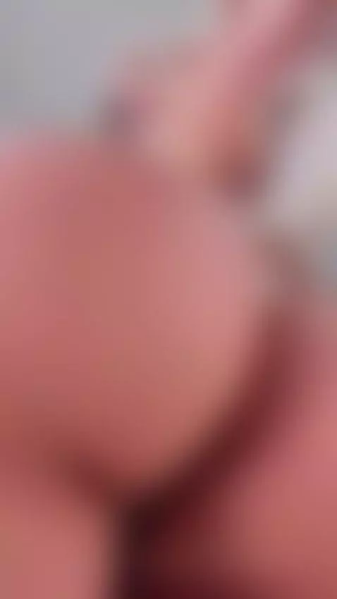 Regarde-moi jouir, imagine que tu éjacules en moi en même te... by vespervelvet