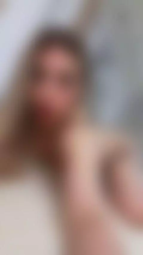 Spread my legs and eat my pussy until I cum on your tongue.👹... by vespervelvet