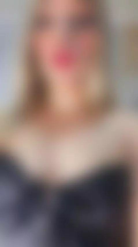 I need your hard cock bouncing inside me 😈 by vespervelvet