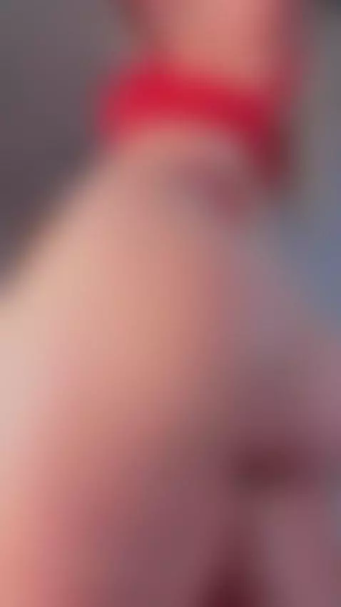 Watch how this bitch opens up wide and puts the dildo all th... by vespervelvet