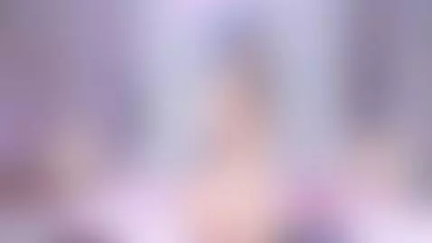 I am a beautiful sensual and hot girl by vespervelvet