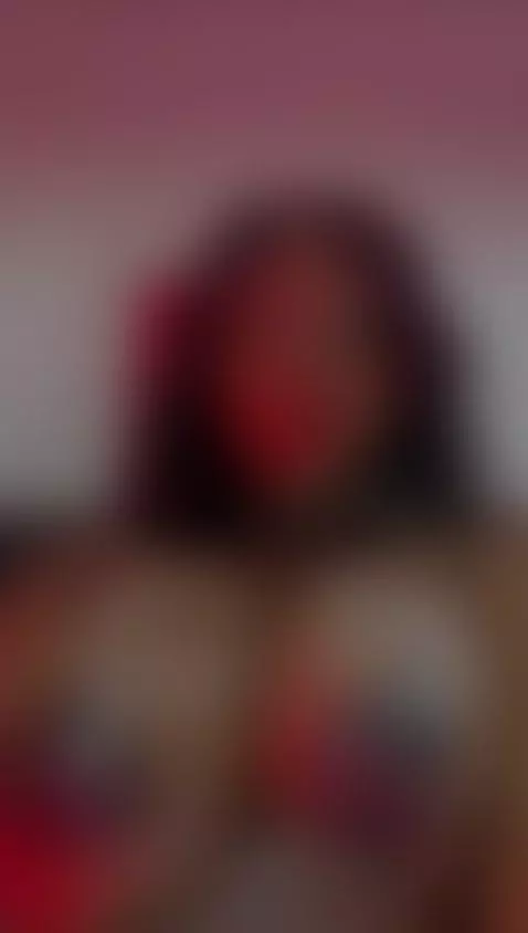 enjoy my big juicy tits by yelicampbells