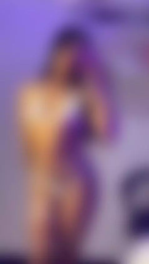 Delicious Girl by megaan-gh